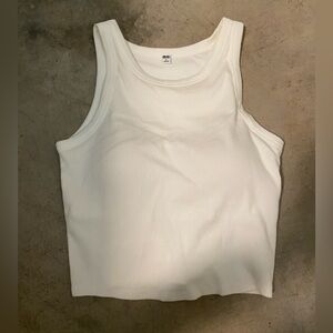 Uniqlo cotton tank in white with built in bra Medium